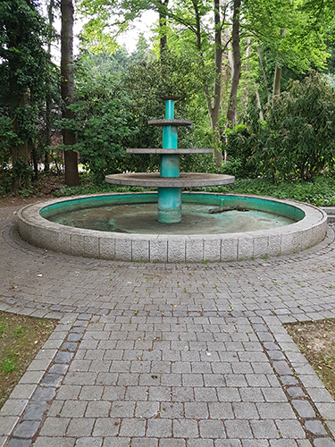 Brunnen